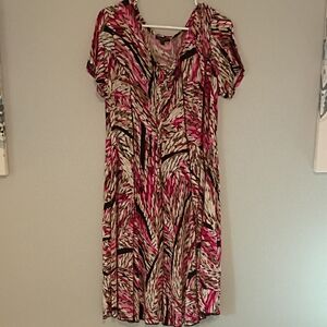 Sami & Jo Vibrant Pink and Black Midi Dress
